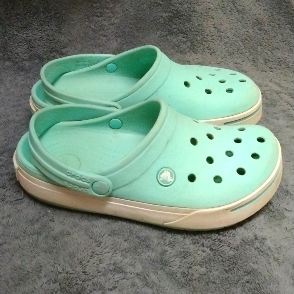 Youth CROCS in Mint Green - Size 6